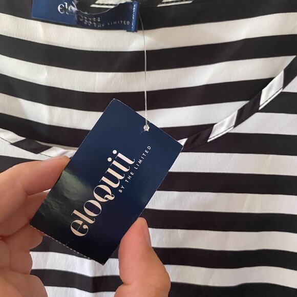 Eloquii Sleeveless Top Women's Plus Size 24 W Black Striped Lightweight NWT - Picture 4 of 10